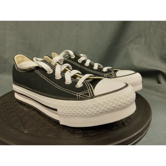 Converse Kids Chuck Taylor All Star Low Top Black White Size 2 BRAND NEW NO BOX! - Picture 10 of 11